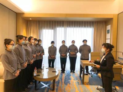 服務黨代會 學子展風采