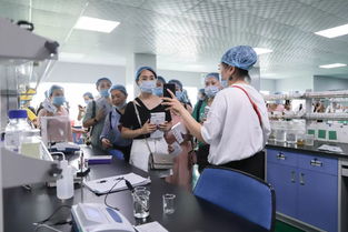 專注成就卓越 微峰會(huì)家人聽(tīng)雅工廠游記與會(huì)議服務(wù)啟示